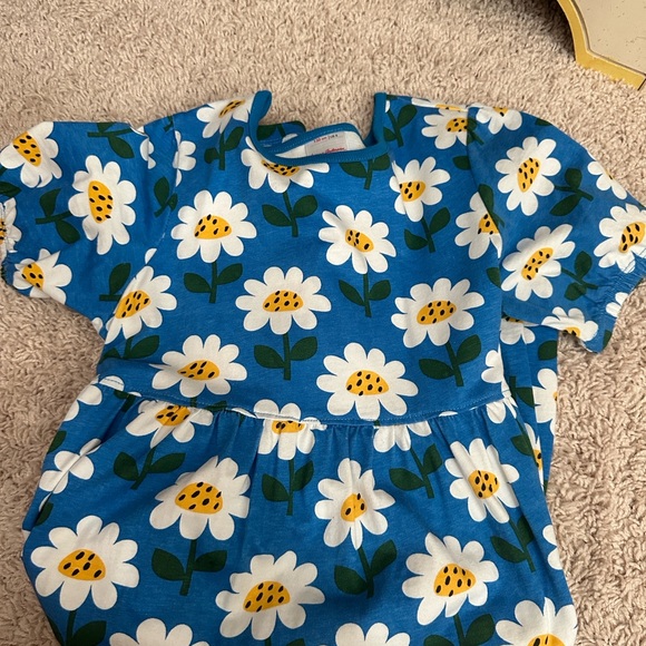 Girls Hanna Andersson Lot size 130 (8) lots of dresses, leggings, and tops - Picture 6 of 15